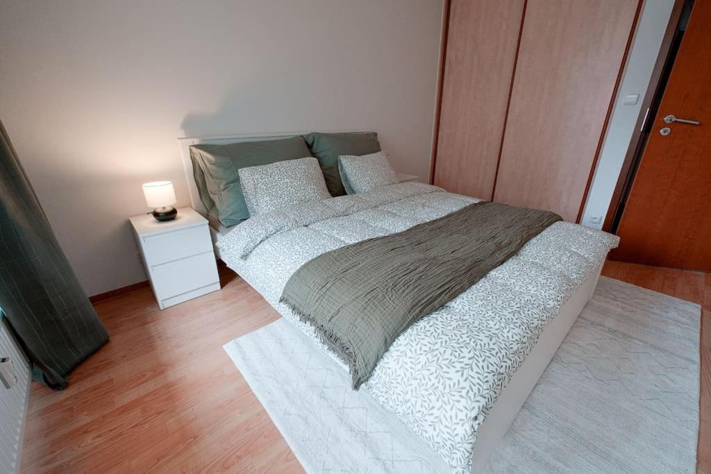 Apartman U Metra, 4 Hoste, Parking Free, Blizko O2 Arena Praha Bagian luar foto